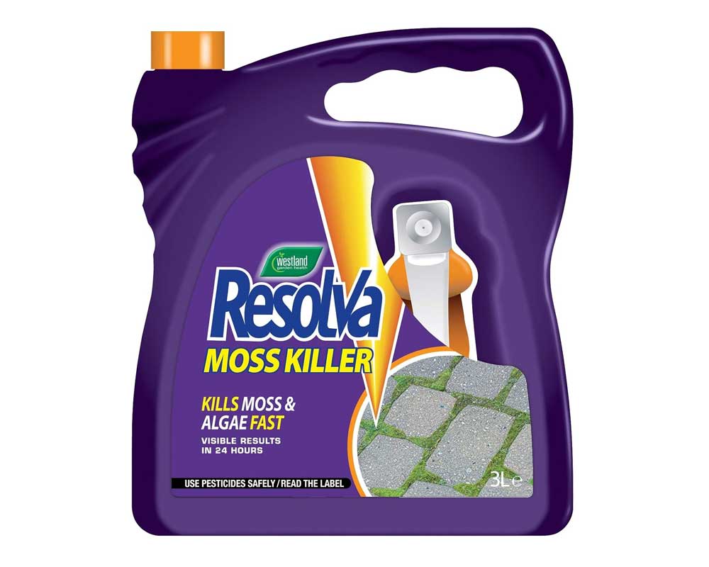 Best Grass Moss Killer for Wet Conditions