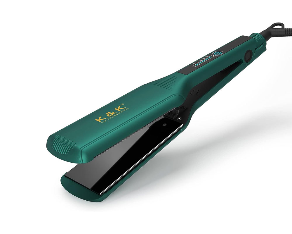 Best Wet to Dry Straightener with Titanium Plates